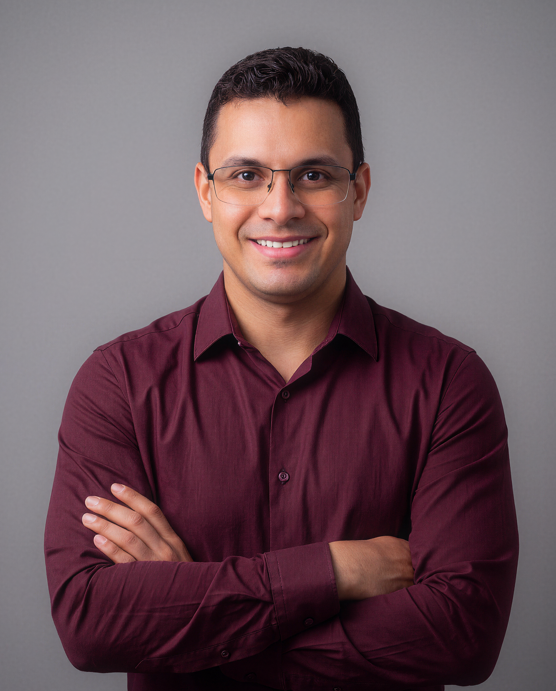 Nailton Silva em seu ambiente de trabalho